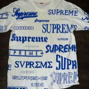 Supreme Short Sleeve Multi Logo Tee White/Blue
SIZE L